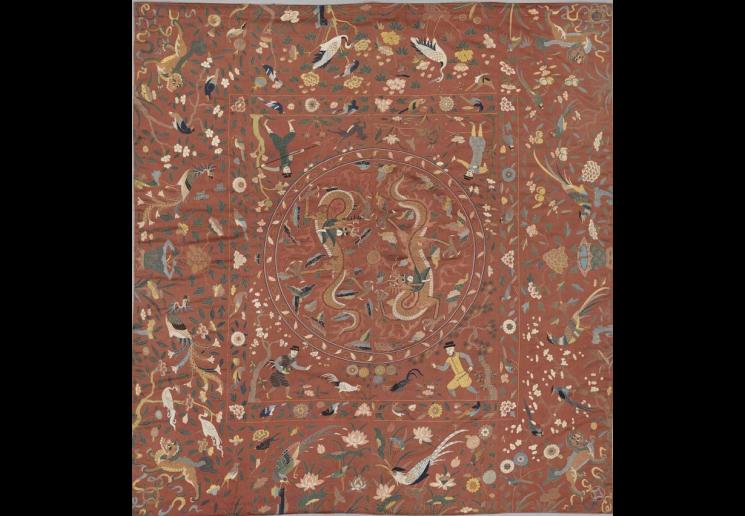 Coverlet, 16th cenury, China, silk, gold-wrapped silk, 84 x 79 in. Images © The Metropolitan Museum of Art