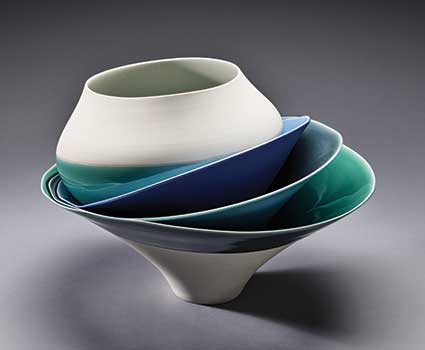 Tsukikage - Moonlight (2013) by Fukumoto Fuku, porcelain with blue and teal glazes, 38.1 x 54.9 x 55.4 cm